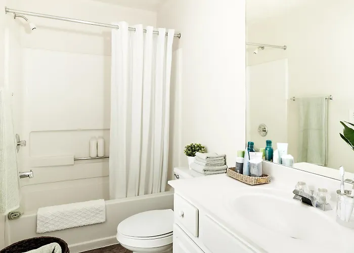 Intown Extended Sc - Ashley Phosphate Hotel 2*