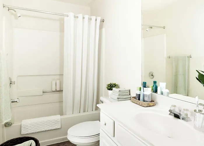 Intown Extended Sc - Ashley Phosphate Hotel 2*
