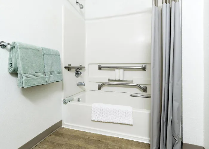 Hotel Intown Extended Sc - Ashley Phosphate 2*